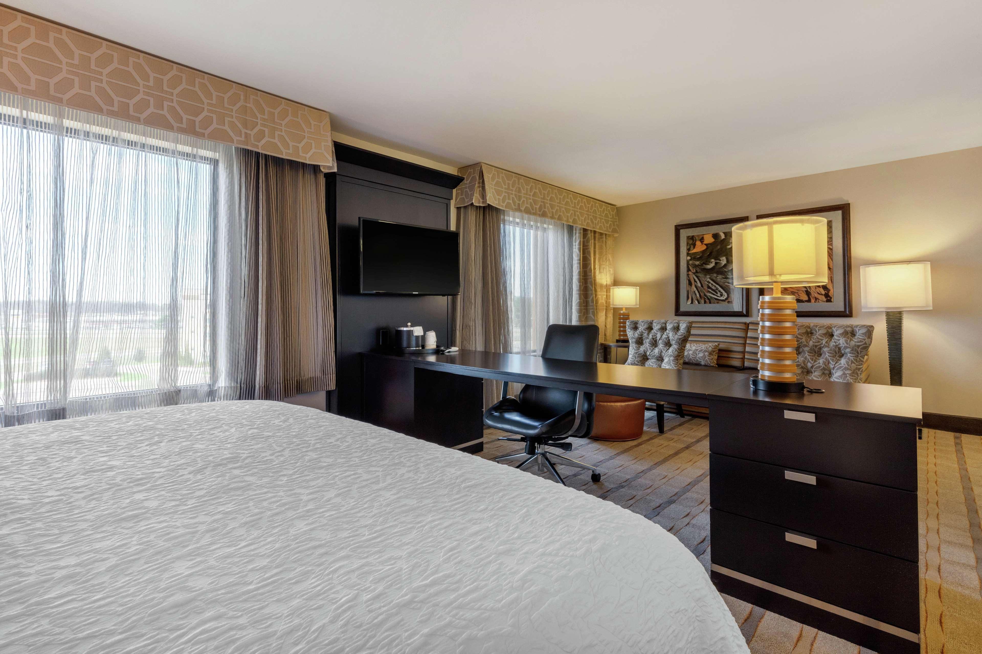 Hampton Inn And Suites Columbus, Ms Екстер'єр фото