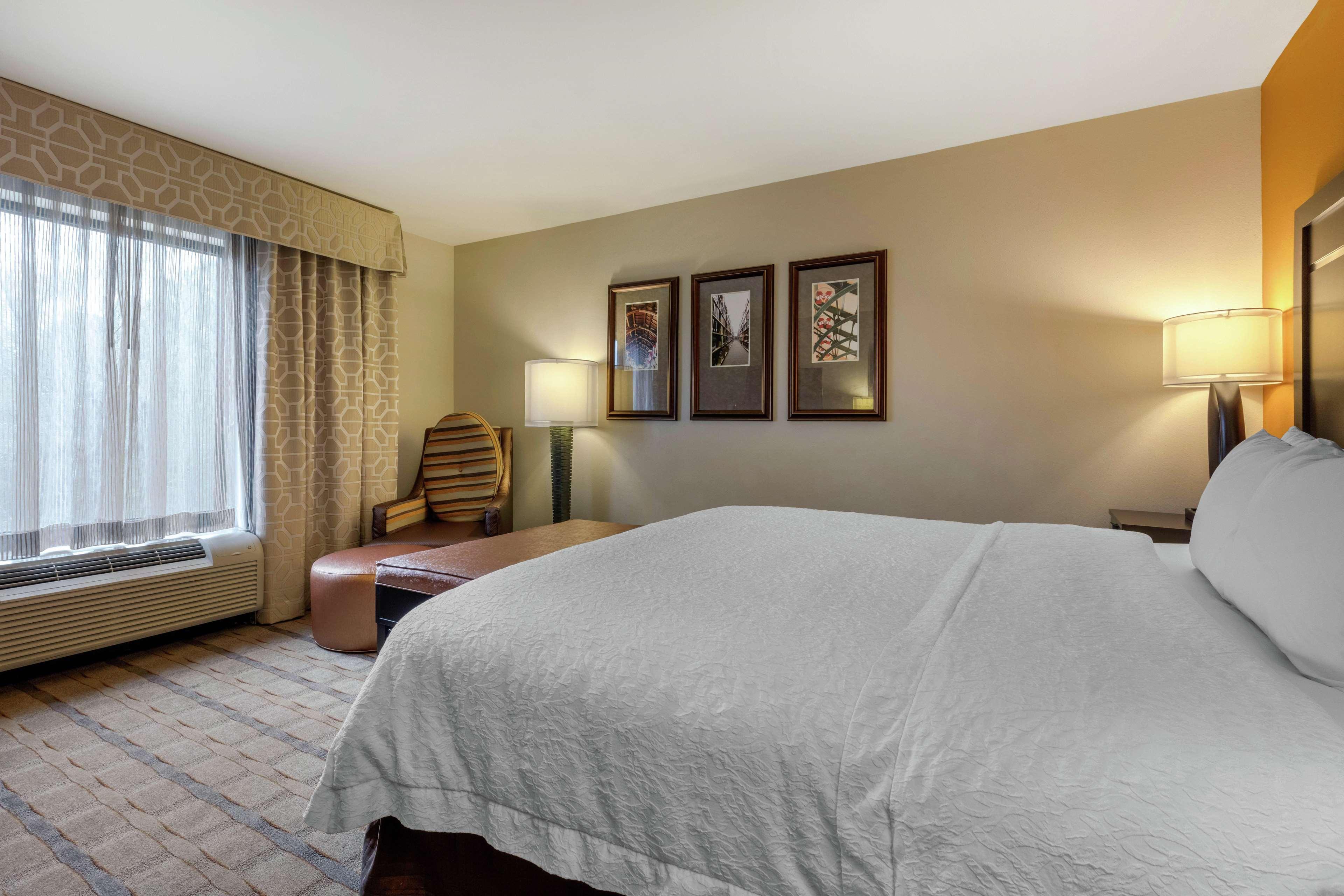 Hampton Inn And Suites Columbus, Ms Екстер'єр фото