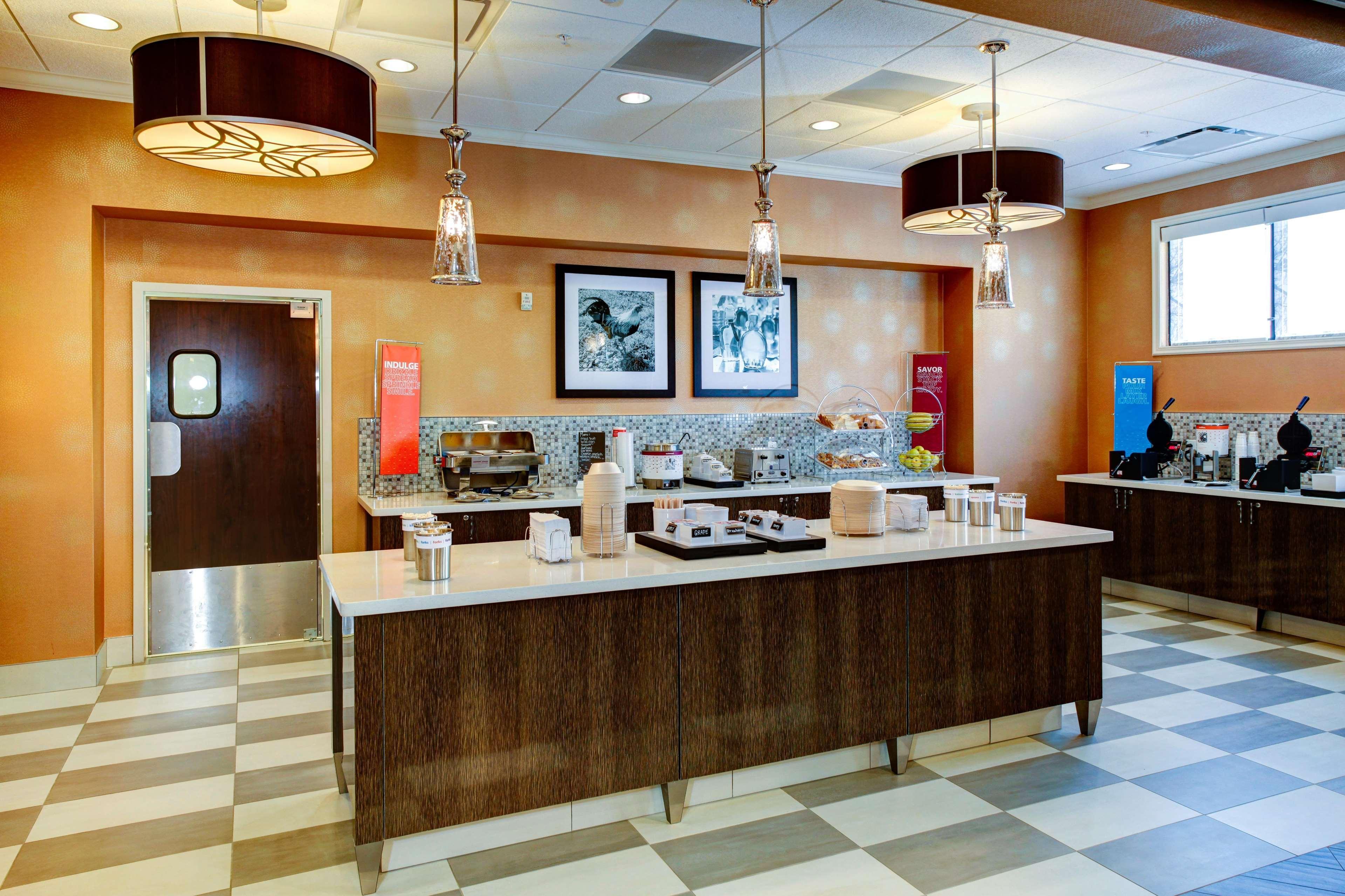 Hampton Inn And Suites Columbus, Ms Екстер'єр фото