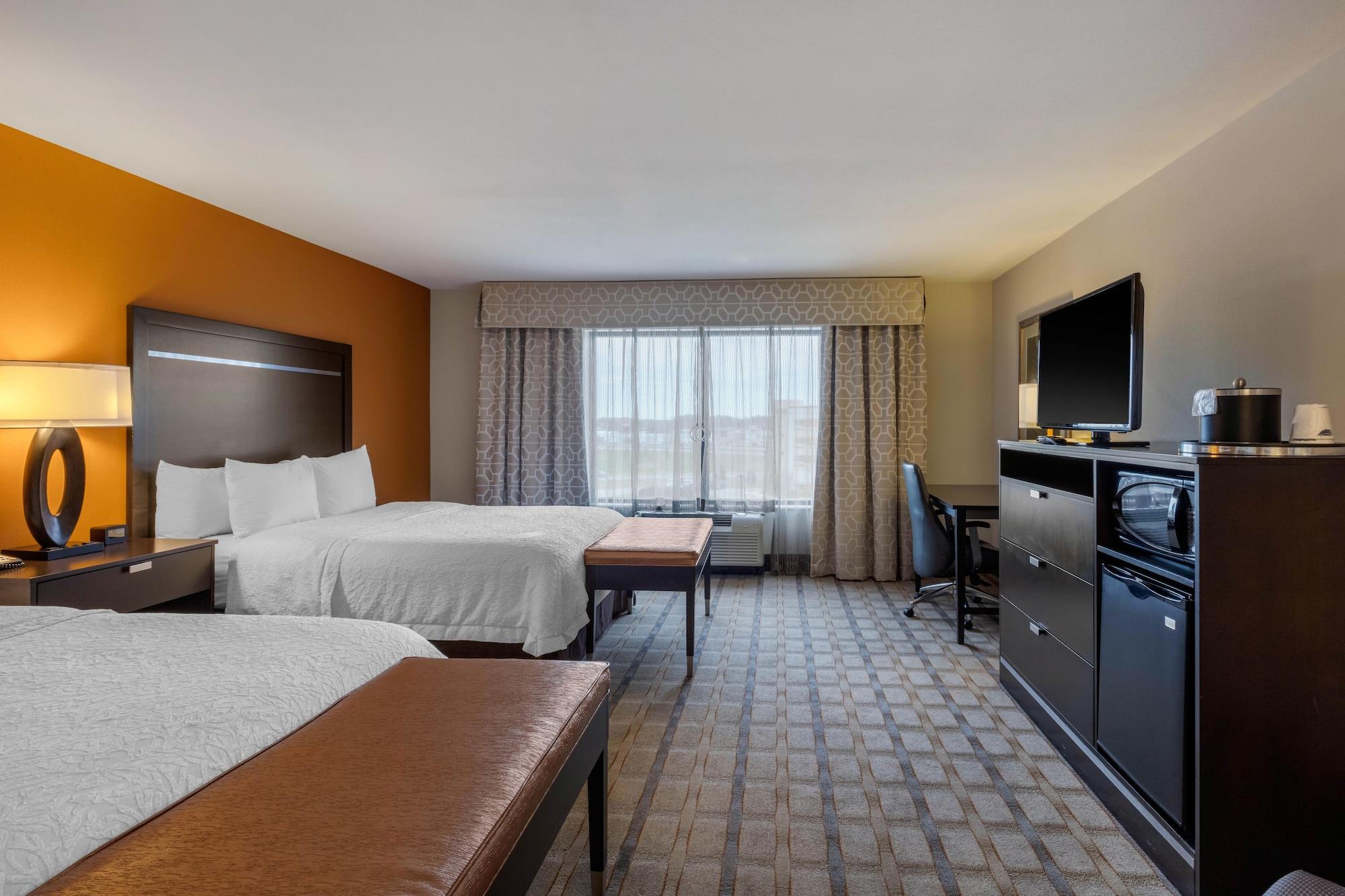 Hampton Inn And Suites Columbus, Ms Екстер'єр фото