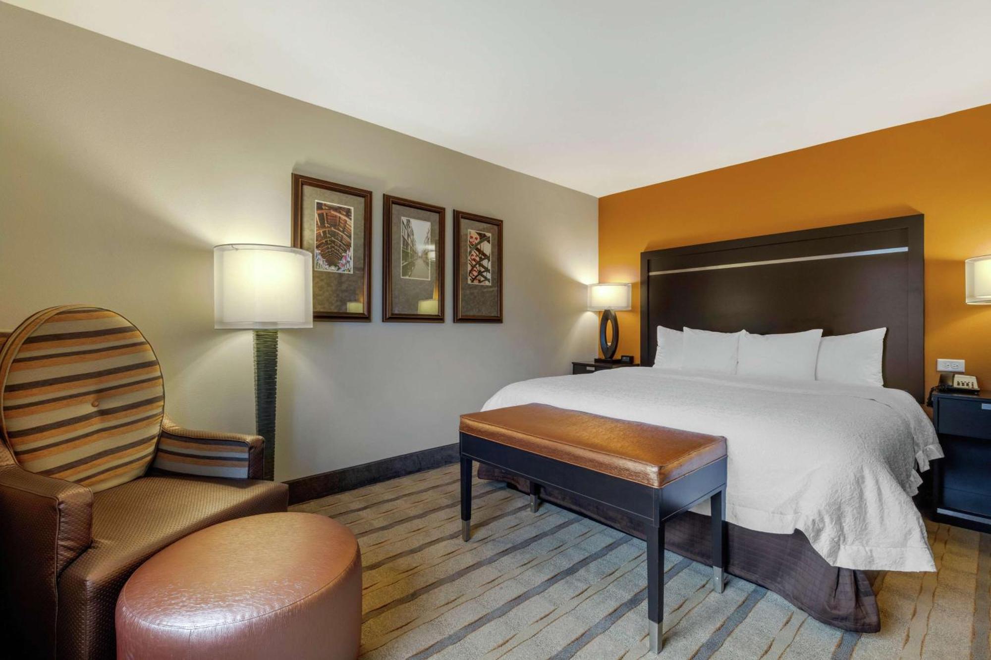 Hampton Inn And Suites Columbus, Ms Екстер'єр фото