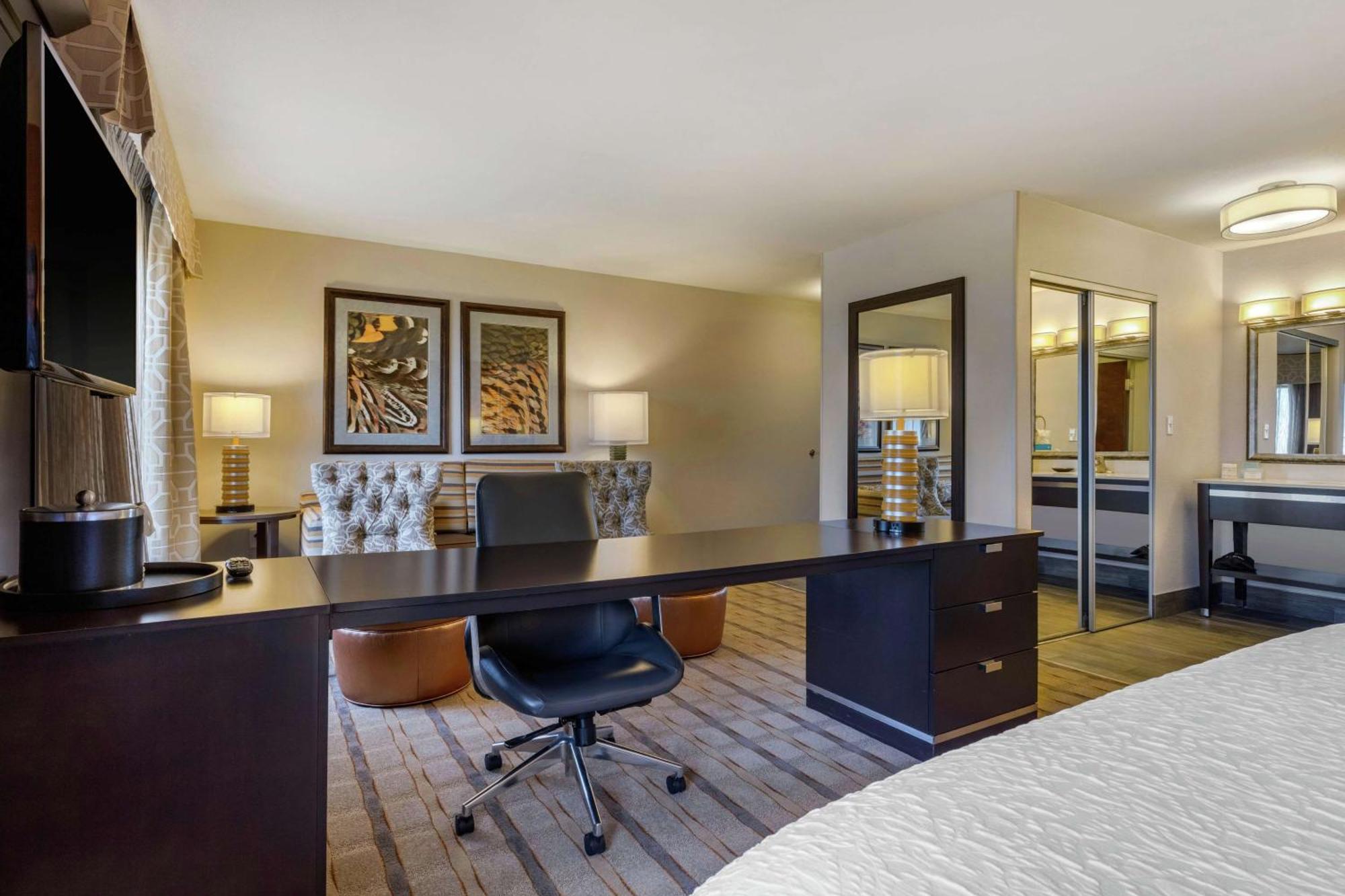 Hampton Inn And Suites Columbus, Ms Екстер'єр фото