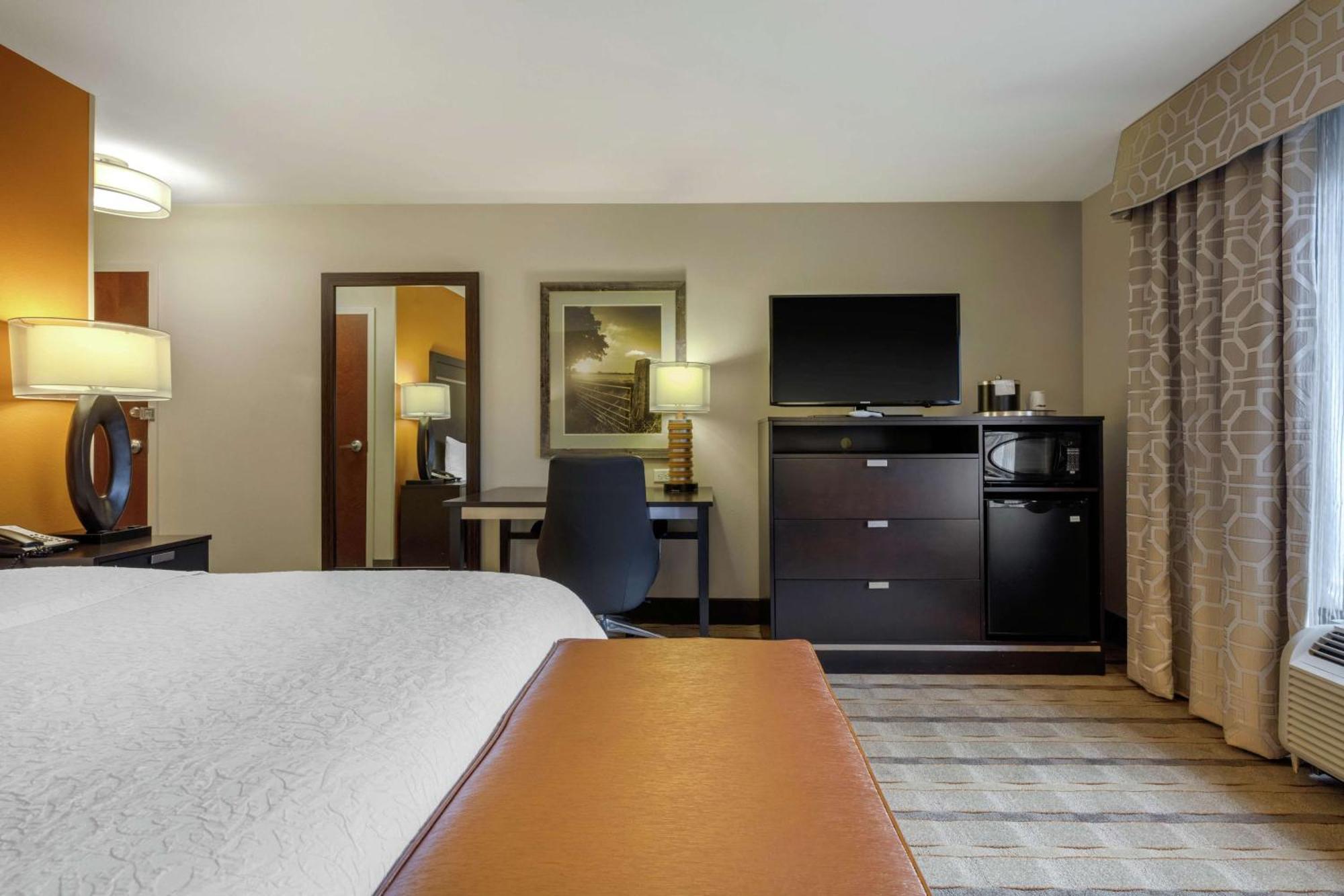 Hampton Inn And Suites Columbus, Ms Екстер'єр фото